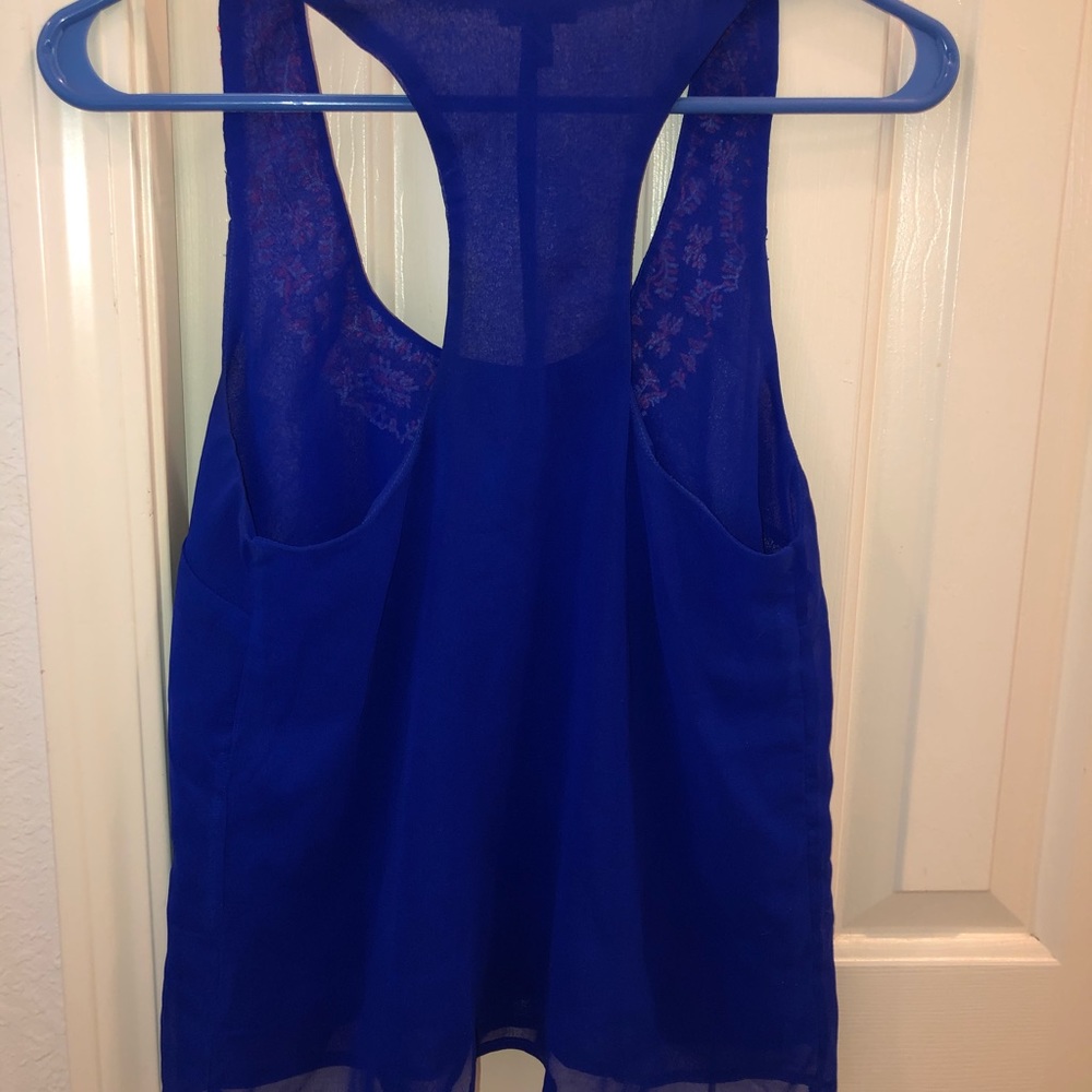 Blue Tanktop - Picture 2 of 4